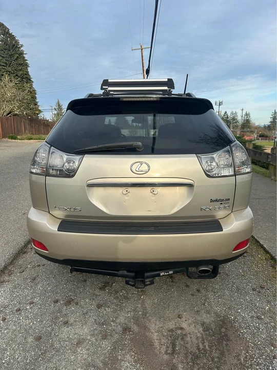 2004 Lexus RX 2nd Gen - Image 5 of 13