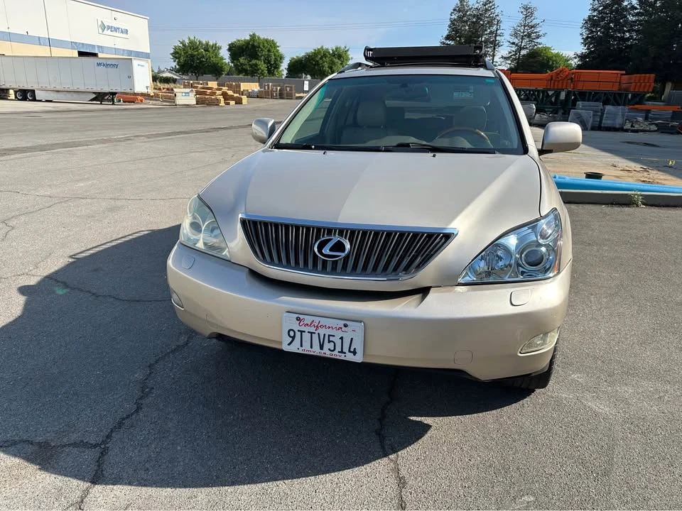 2004 Lexus RX 2nd Gen - Image 2 of 10