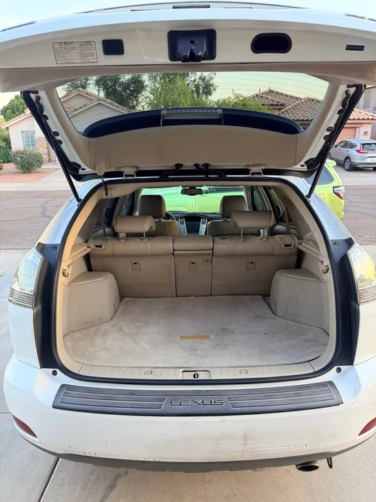 2004 Lexus RX 2nd Gen - Image 9 of 14