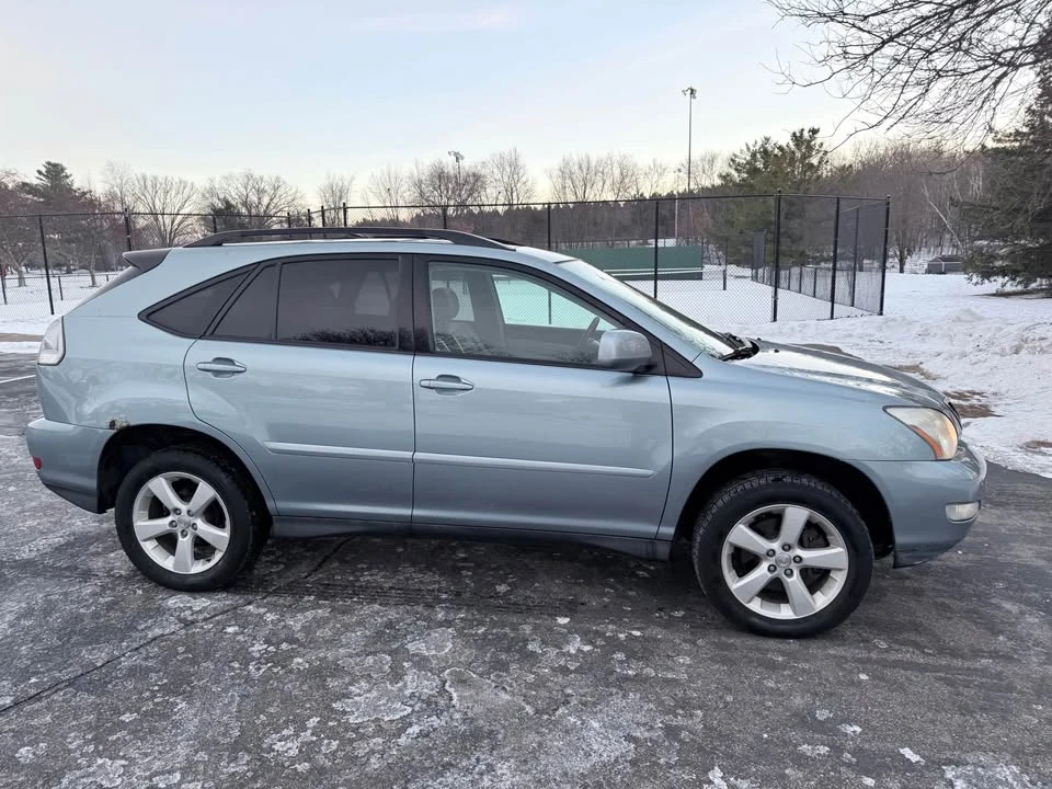2004 Lexus RX 2nd Gen - Image 6 of 18