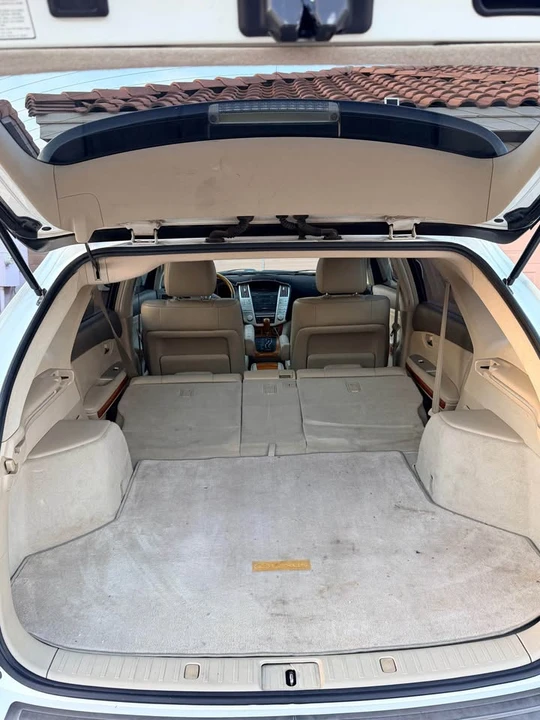 2004 Lexus RX 2nd Gen - Image 6 of 14