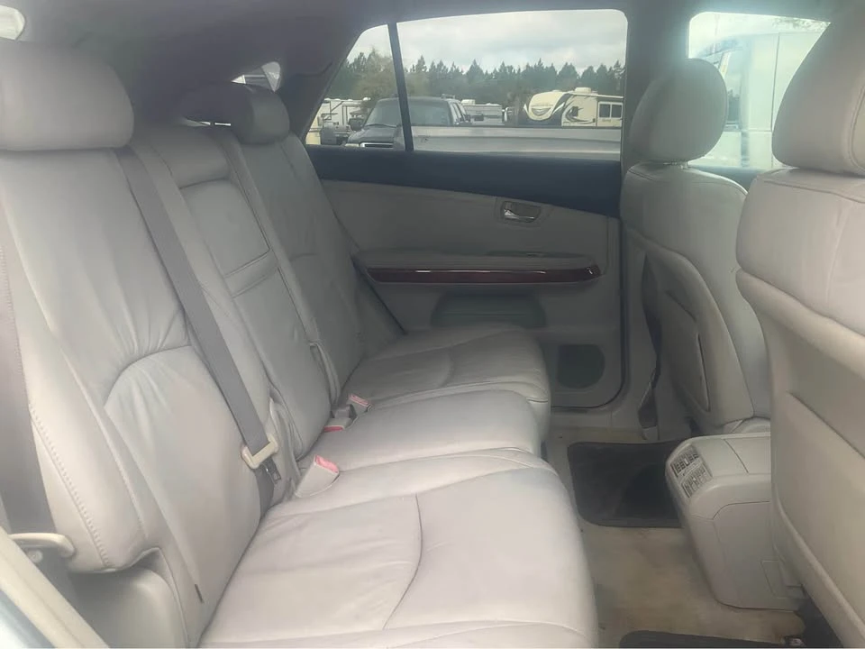 2004 Lexus RX 2nd Gen - Image 11 of 20