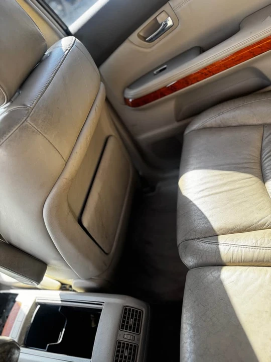 2004 Lexus RX 2nd Gen - Image 8 of 8