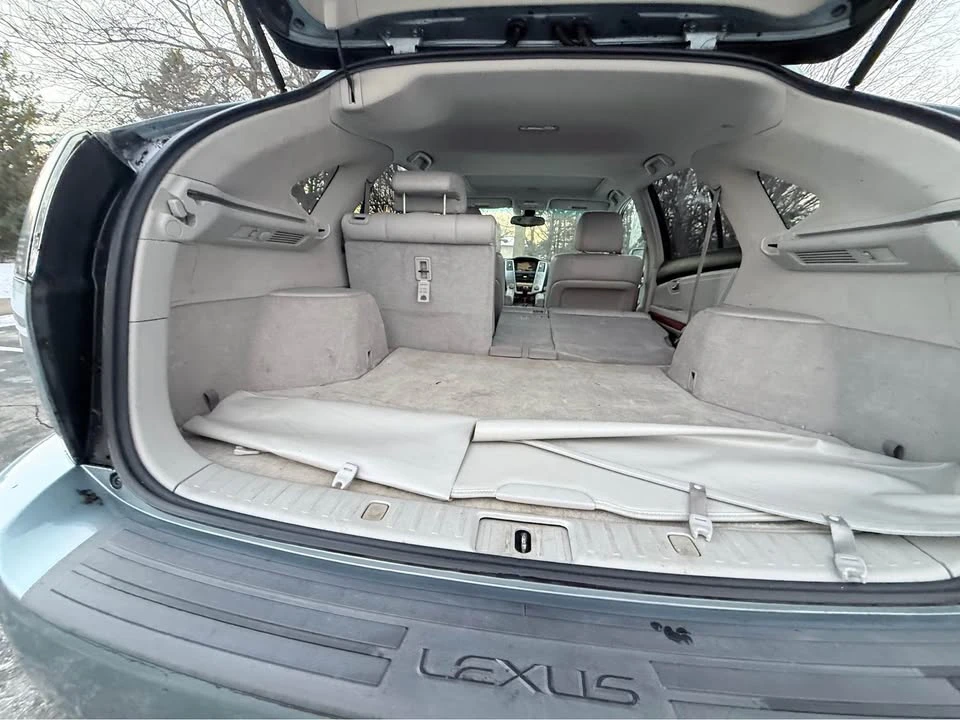 2004 Lexus RX 2nd Gen - Image 9 of 18