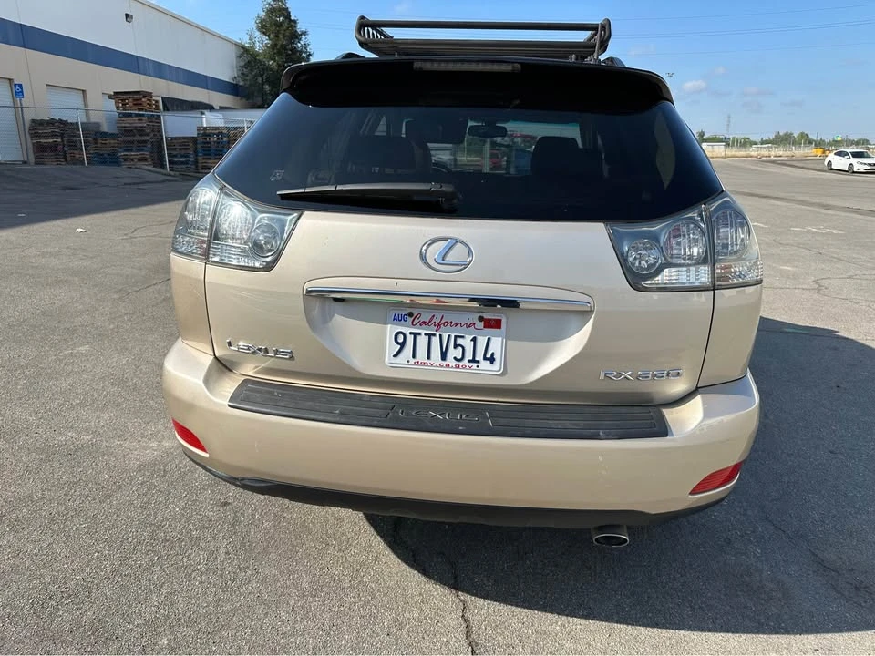 2004 Lexus RX 2nd Gen - Image 6 of 10