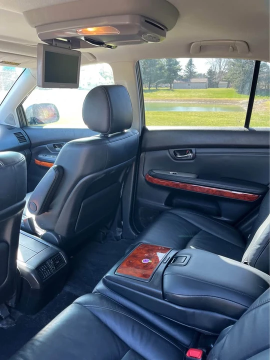 2004 Lexus RX 2nd Gen - Image 6 of 6