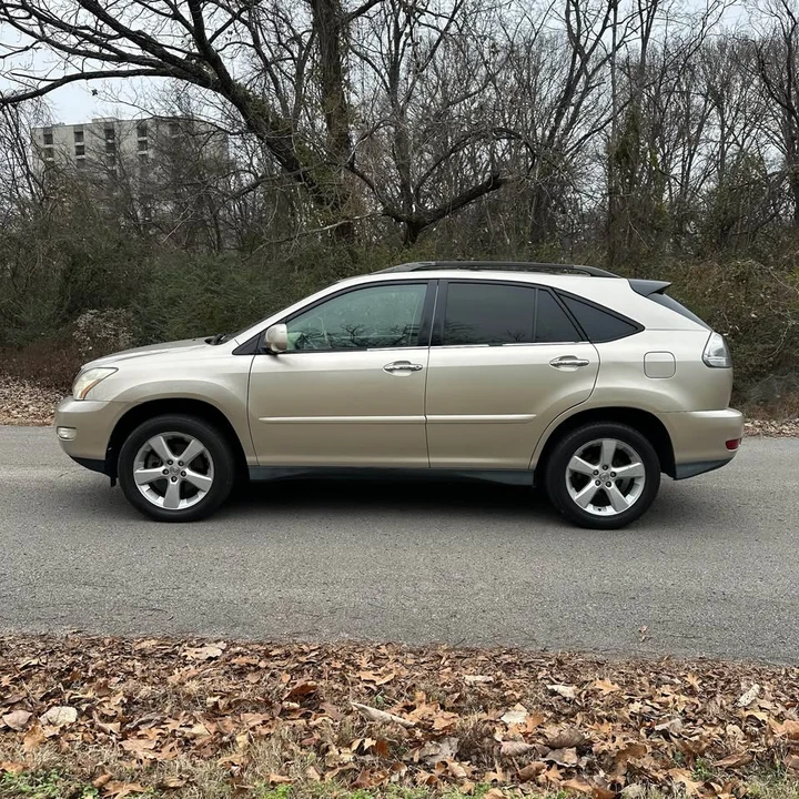 2004 Lexus RX 2nd Gen - Image 8 of 18