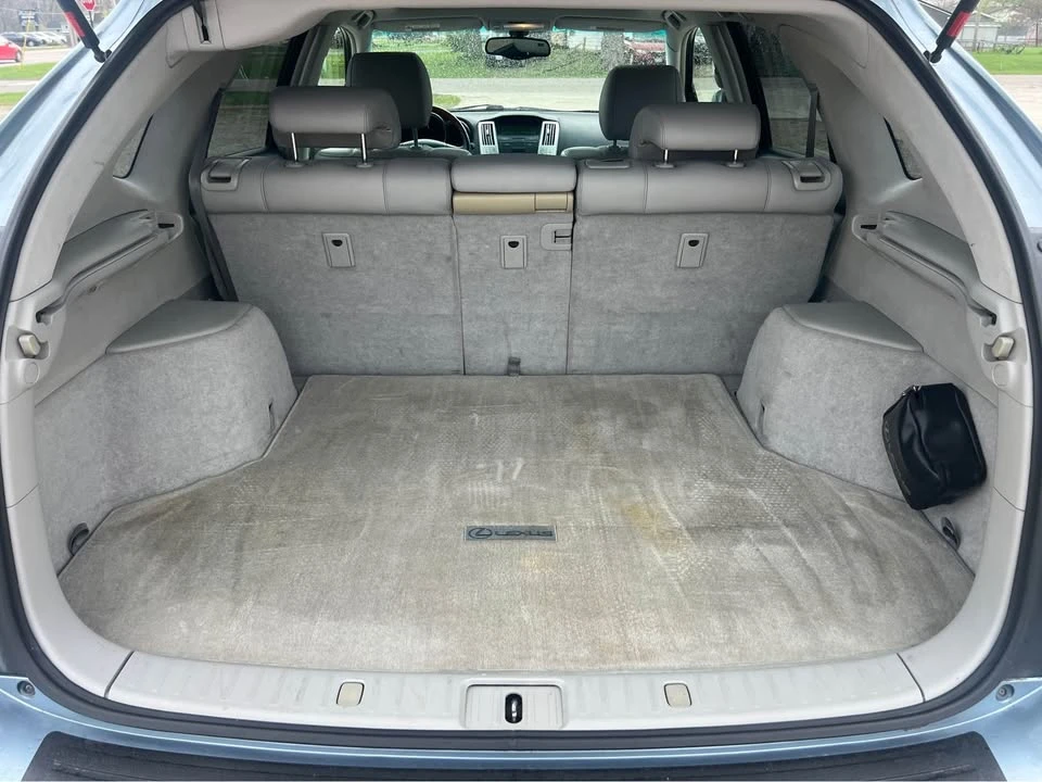 2004 Lexus RX 2nd Gen - Image 11 of 17