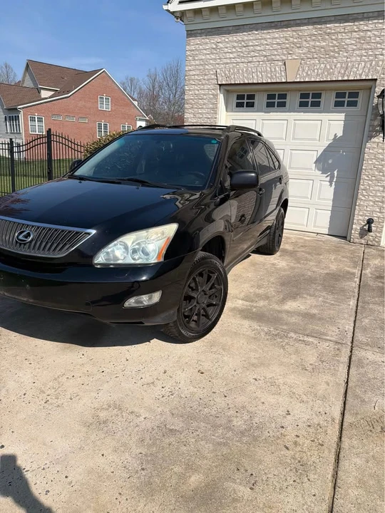 2004 Lexus RX 2nd Gen - Image 15 of 19