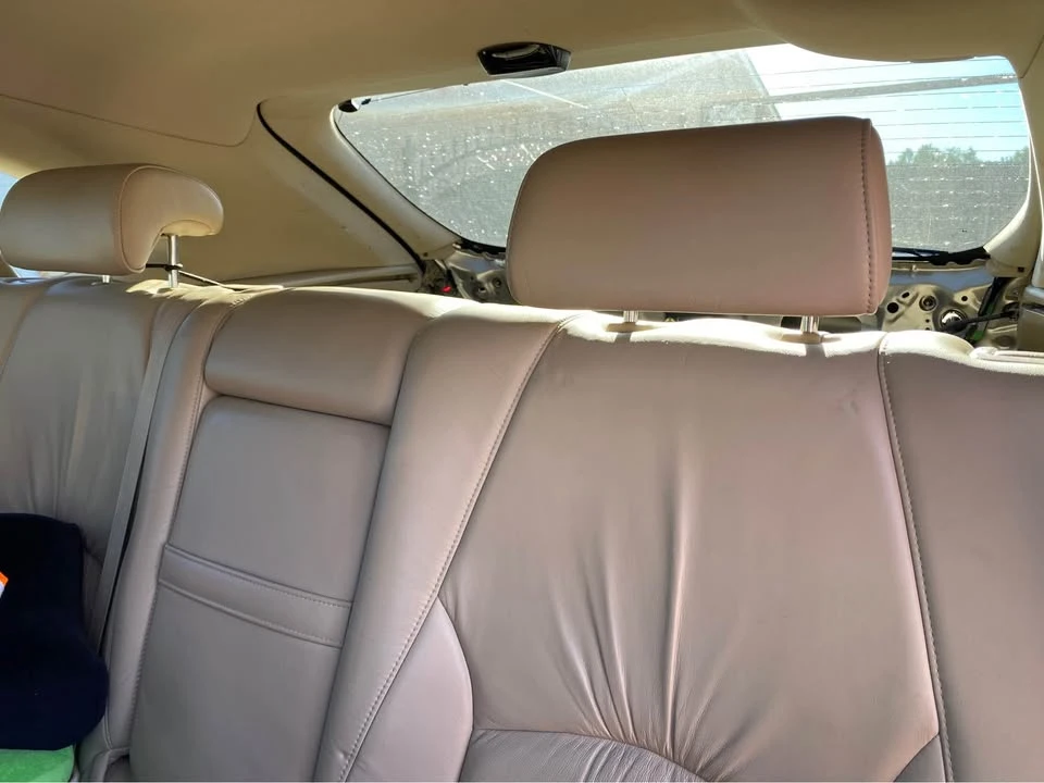 2004 Lexus RX 2nd Gen - Image 9 of 9