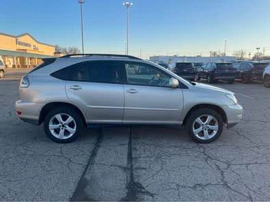 2004 Lexus RX 2nd Gen - Image 8 of 14