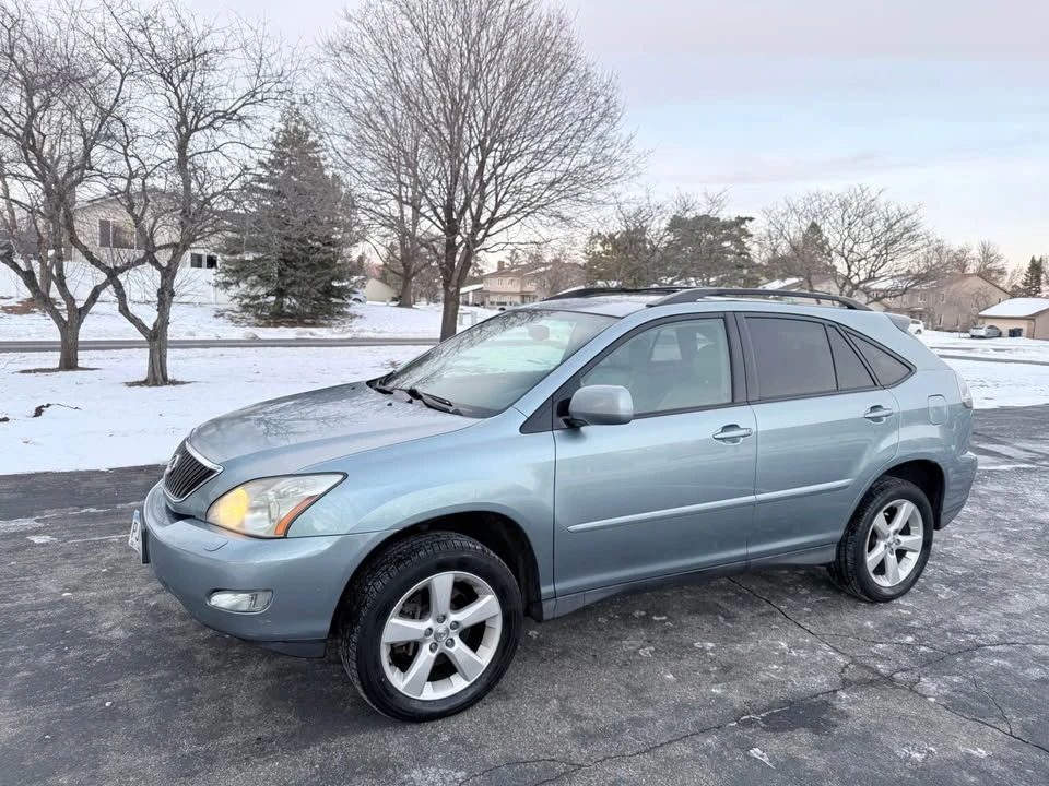 2004 Lexus RX 2nd Gen - Image 3 of 18