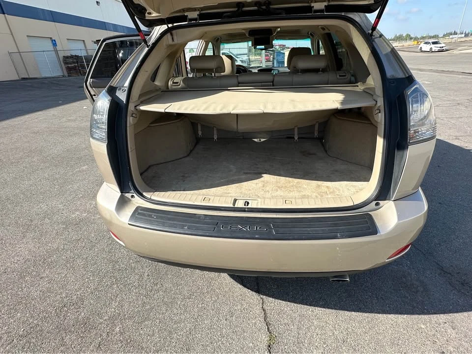 2004 Lexus RX 2nd Gen - Image 7 of 10