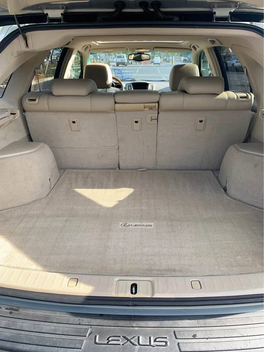 2004 Lexus RX 2nd Gen - Image 8 of 11