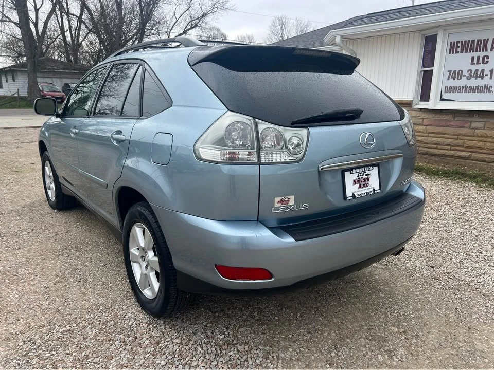 2004 Lexus RX 2nd Gen - Image 2 of 17