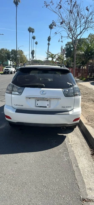 2004 Lexus RX 2nd Gen - Image 5 of 8