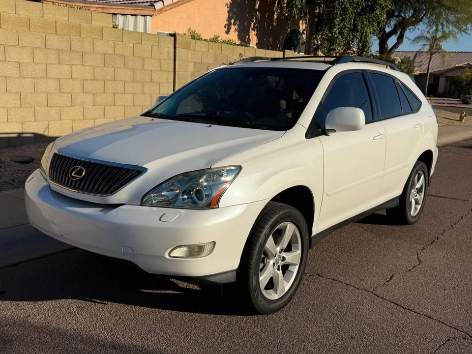 2004 Lexus RX 2nd Gen - Image 2 of 10