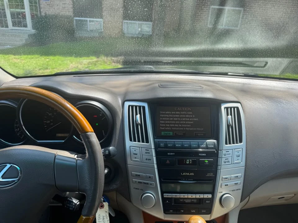 2004 Lexus RX 2nd Gen - Image 8 of 10
