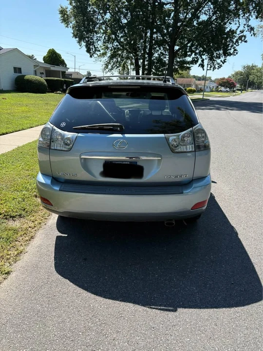 2004 Lexus RX 2nd Gen - Image 3 of 6