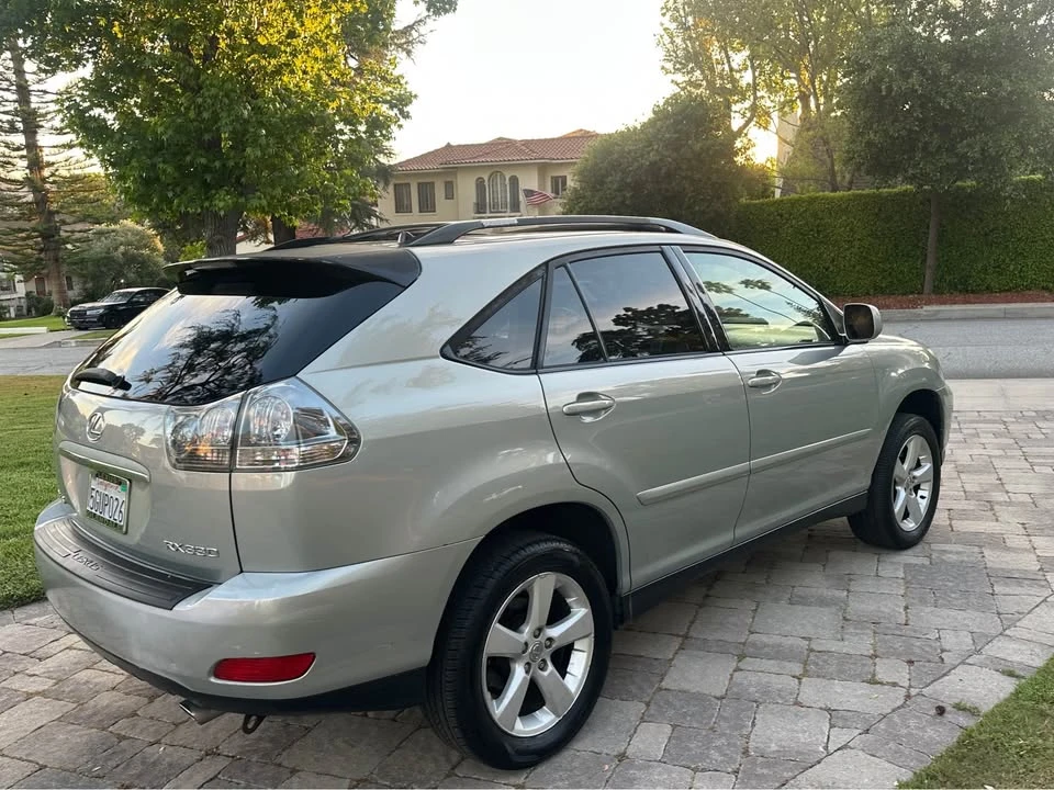 2004 Lexus RX 2nd Gen - Image 6 of 19