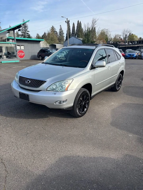 2004 Lexus RX 2nd Gen - Image 2 of 12
