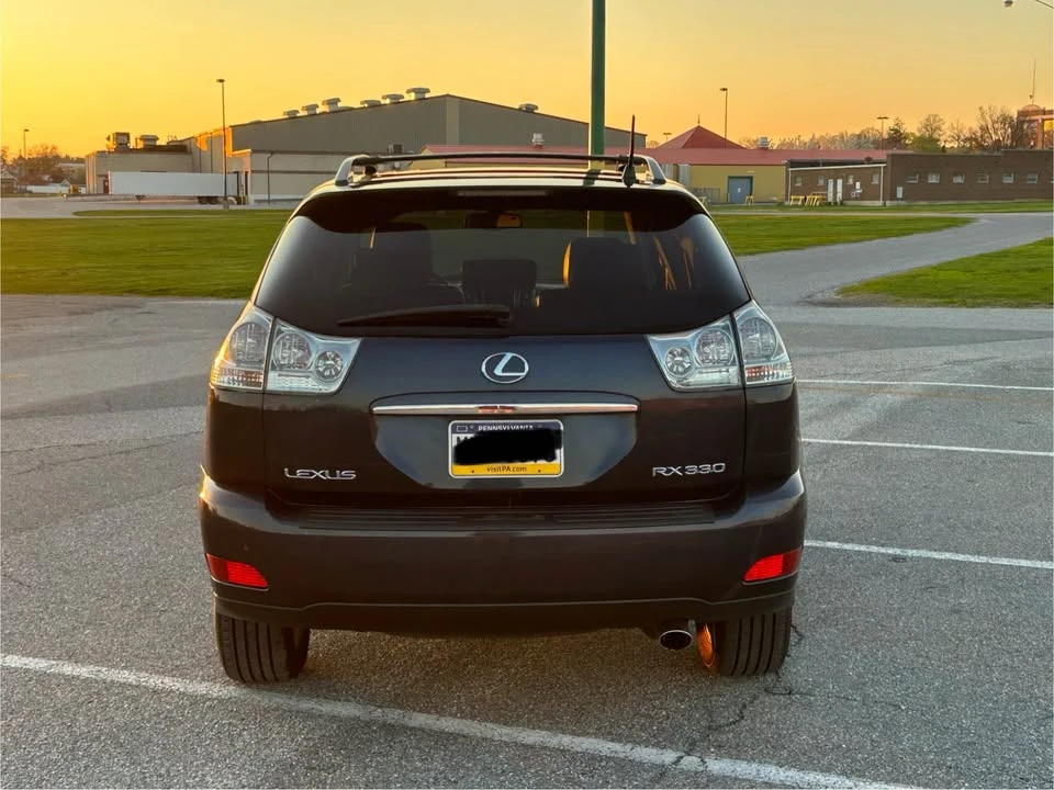 2004 Lexus RX 2nd Gen - Image 5 of 12