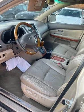 2004 Lexus RX 2nd Gen - Image 9 of 13