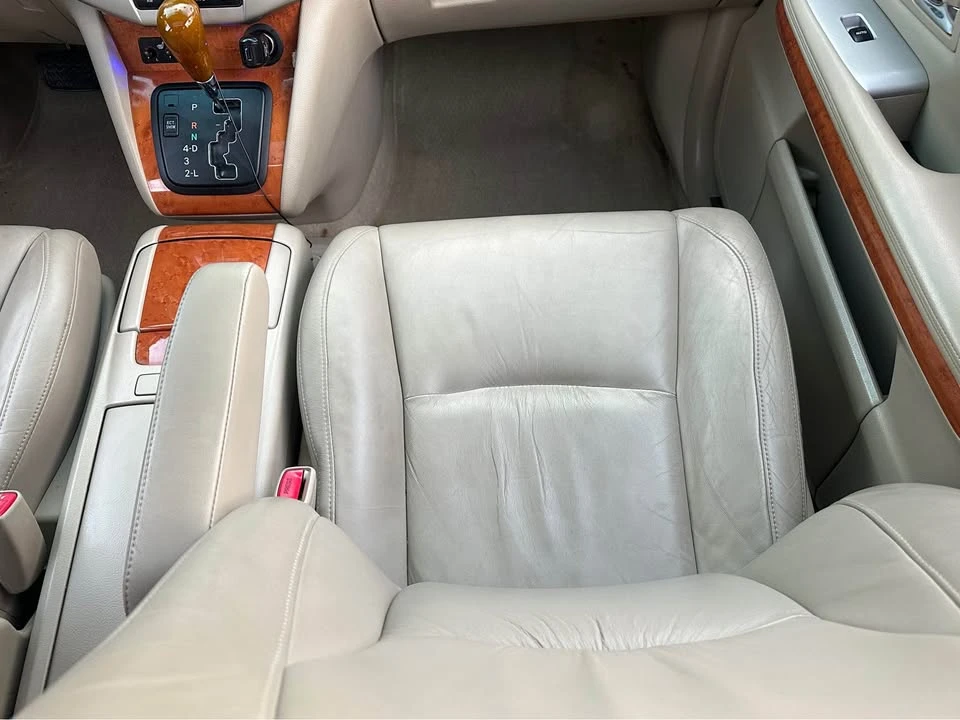 2004 Lexus RX 2nd Gen - Image 14 of 19