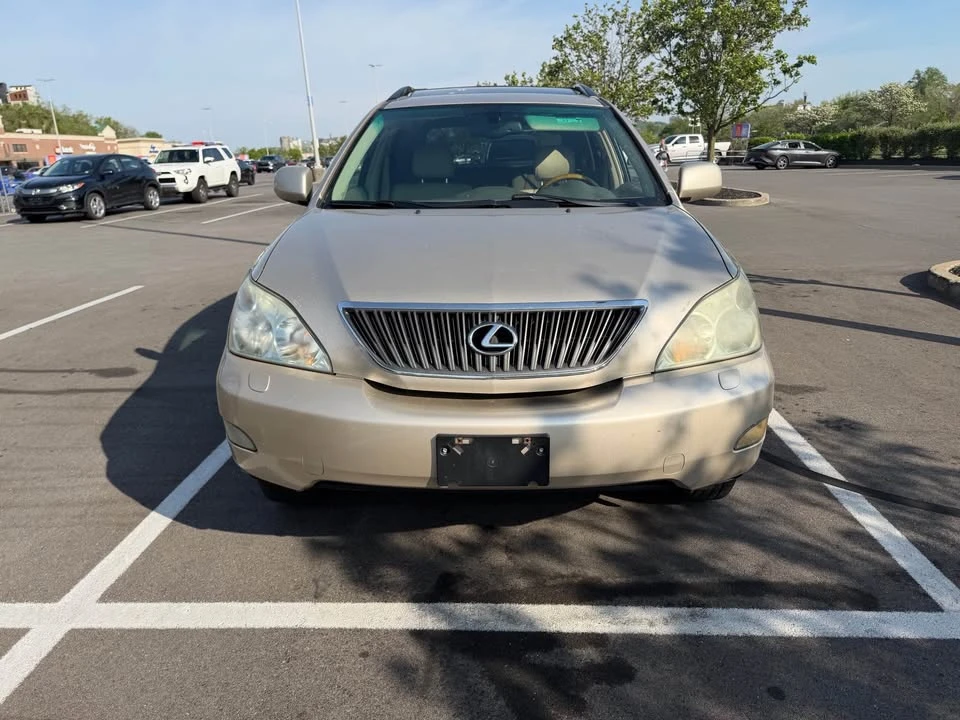 2004 Lexus RX 2nd Gen - Image 2 of 18