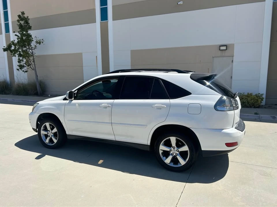 2004 Lexus RX 2nd Gen - Image 3 of 7