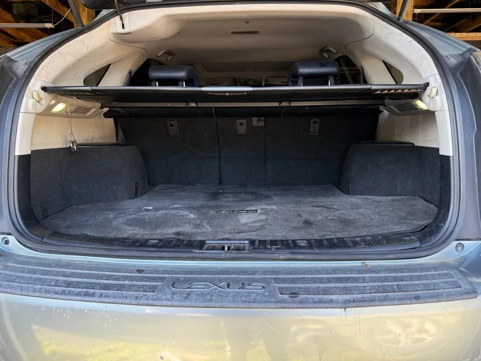 2004 Lexus RX 2nd Gen - Image 2 of 9