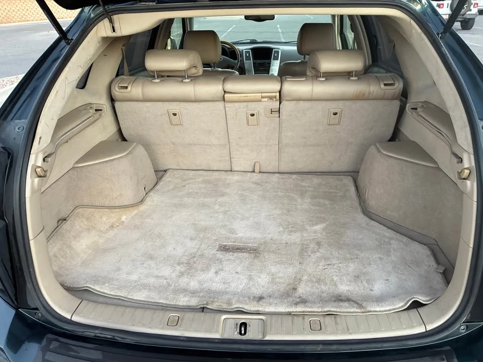 2004 Lexus RX 2nd Gen - Image 13 of 18