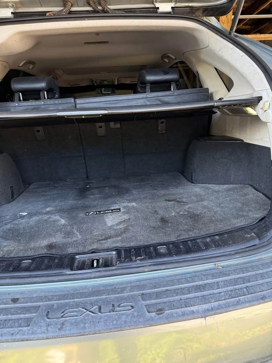 2004 Lexus RX 2nd Gen - Image 5 of 9
