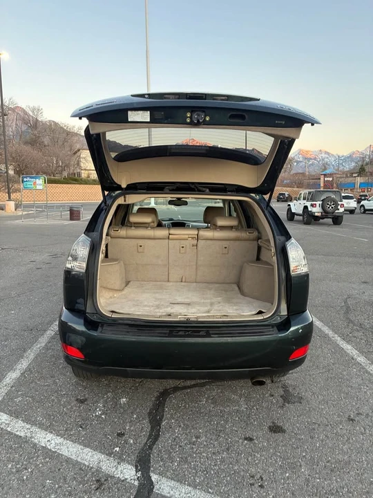 2004 Lexus RX 2nd Gen - Image 14 of 18