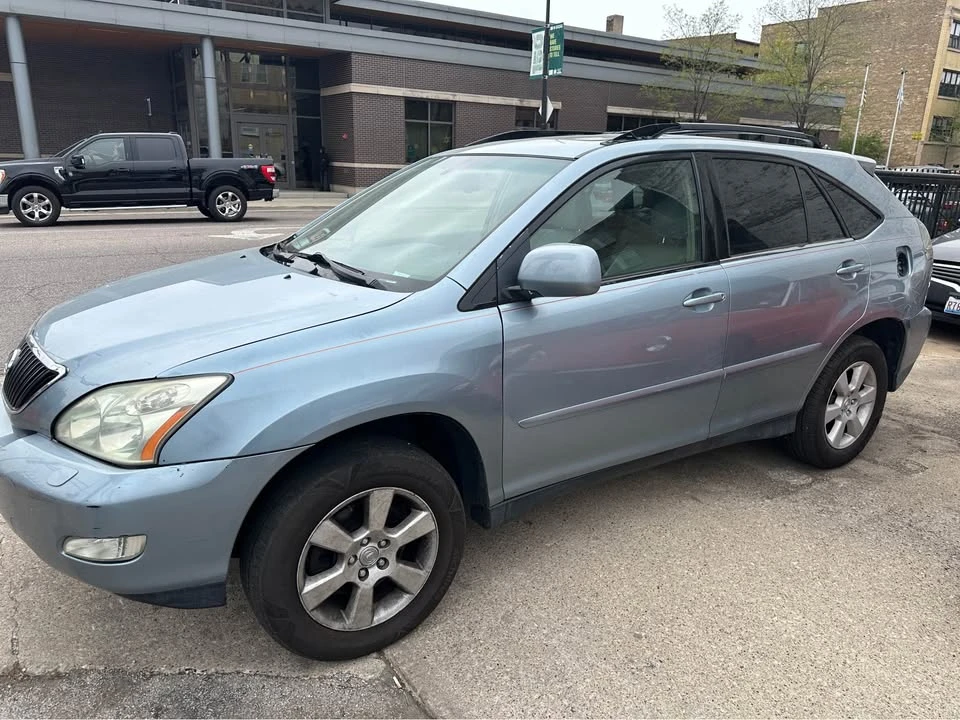 2004 Lexus RX 2nd Gen - Image 2 of 6