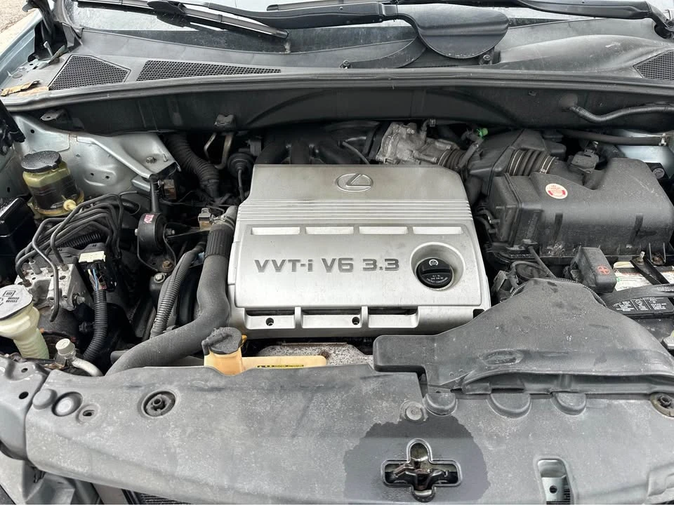 2004 Lexus RX 2nd Gen - Image 6 of 6