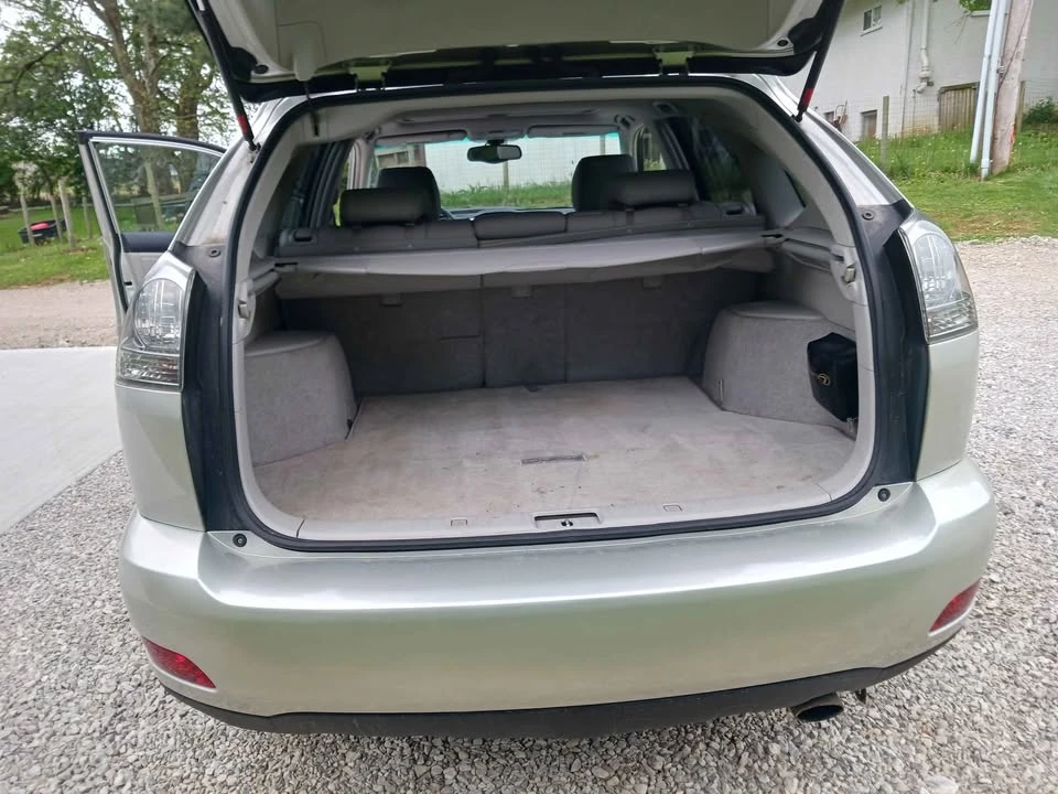 2004 Lexus RX 2nd Gen - Image 9 of 9