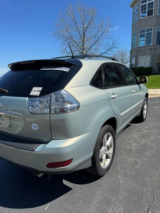 2004 Lexus RX 2nd Gen - Image 3 of 14