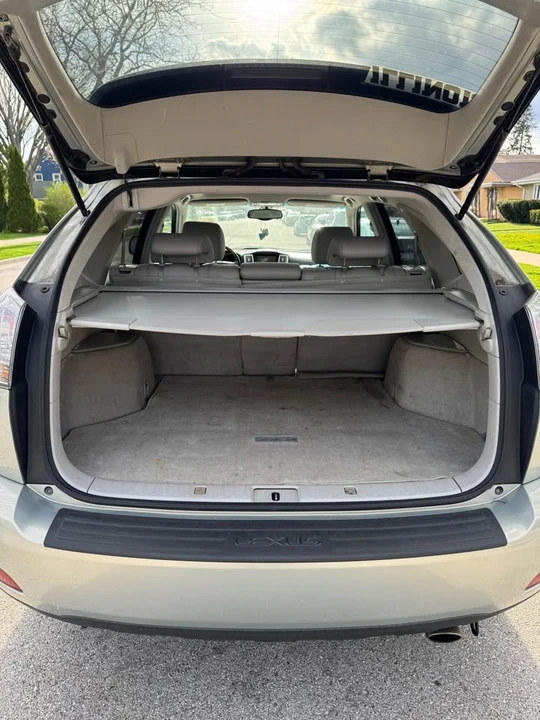 2004 Lexus RX 2nd Gen - Image 8 of 14