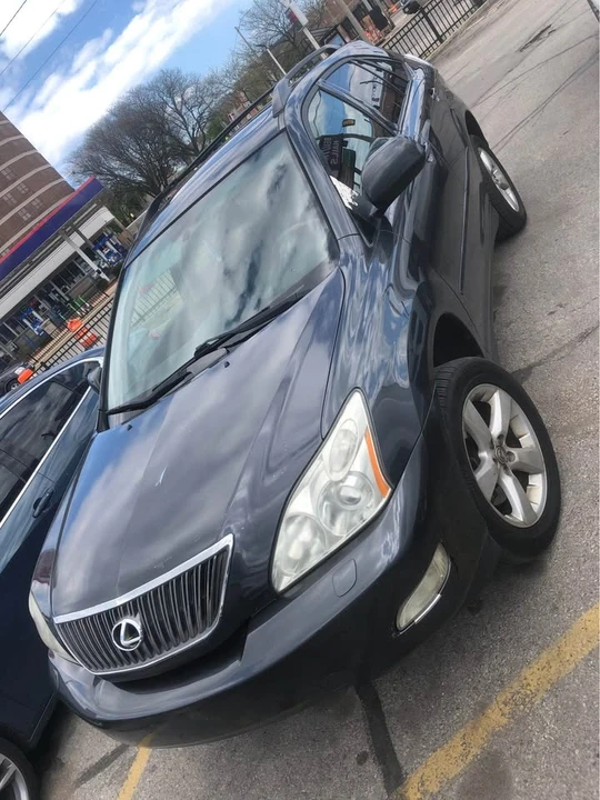 2004 Lexus RX 2nd Gen - Image 3 of 4