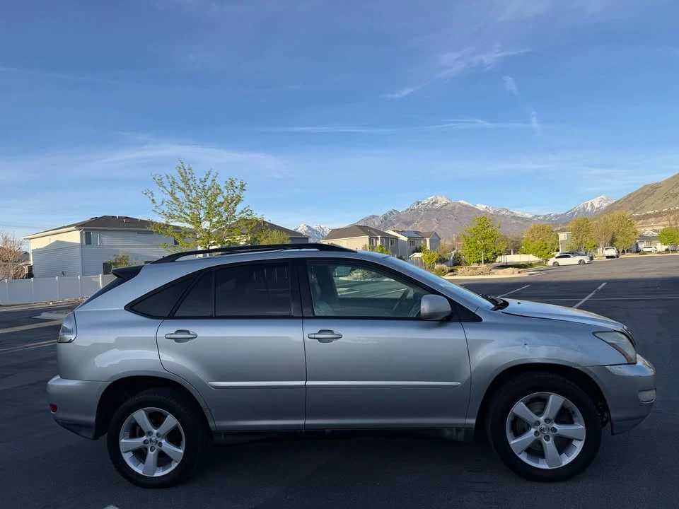 2004 Lexus RX 2nd Gen - Image 6 of 16