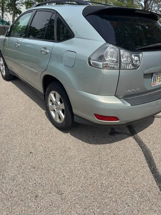 2004 Lexus RX 2nd Gen - Image 11 of 11
