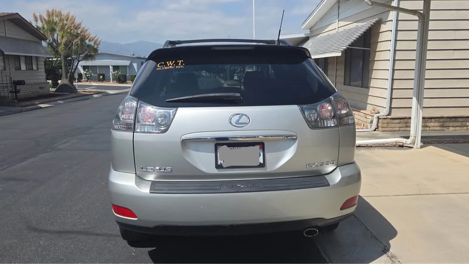 2004 Lexus RX 2nd Gen - Image 2 of 7