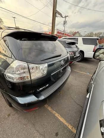 2004 Lexus RX 2nd Gen - Image 6 of 10