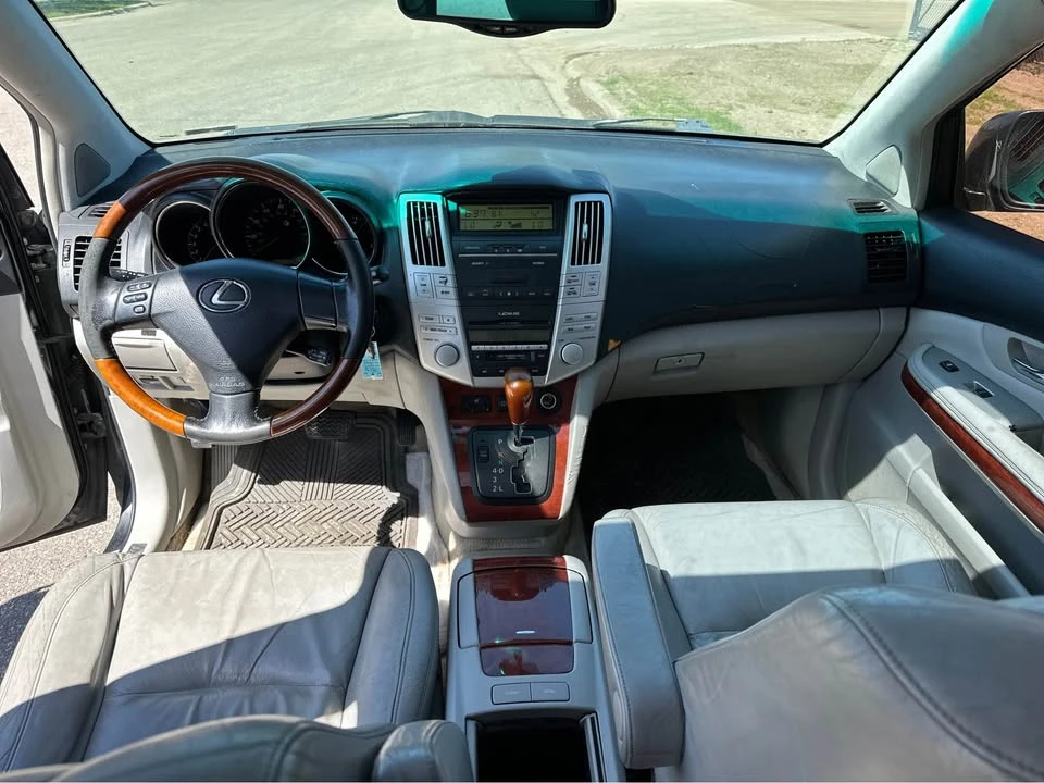 2004 Lexus RX 2nd Gen - Image 8 of 8