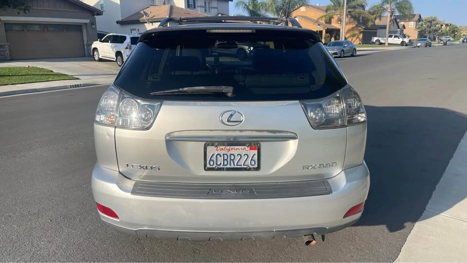 2004 Lexus RX 2nd Gen - Image 5 of 11