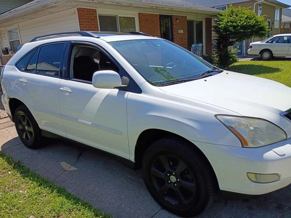 2004 Lexus RX 2nd Gen - Image 3 of 7