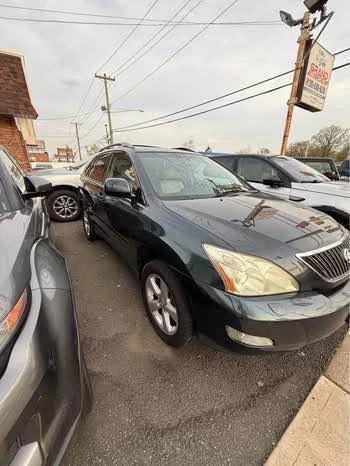 2004 Lexus RX 2nd Gen - Image 4 of 10