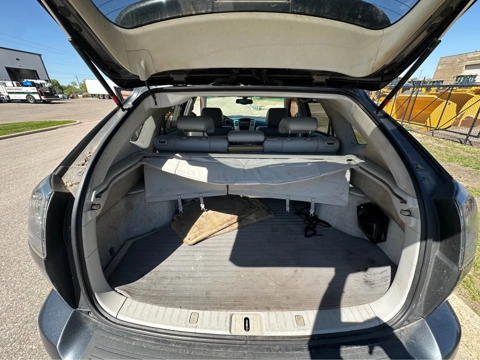 2004 Lexus RX 2nd Gen - Image 7 of 8