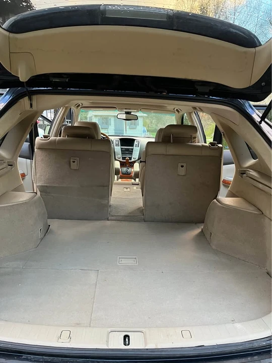 2004 Lexus RX 2nd Gen - Image 4 of 8